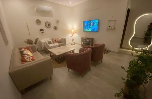 Mohali Villa | Aloha Villa Pool Suite