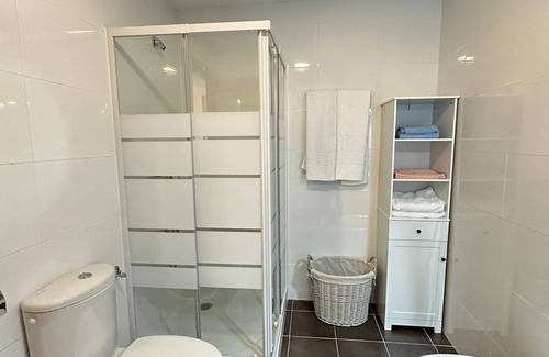 Arges Apartment | Alojamiento Entero: Piso en Argés, Toledo España