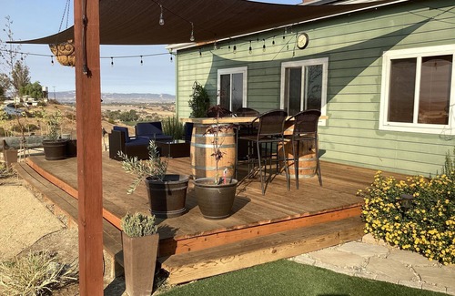 San Miguel Apartment | Along the Pleasant Valley Wine Trail!