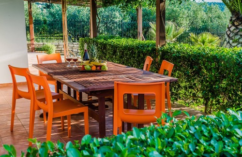 Petrokefalion House | Aloni Home,family holiday,relaxing and quiet place,private parking,garden