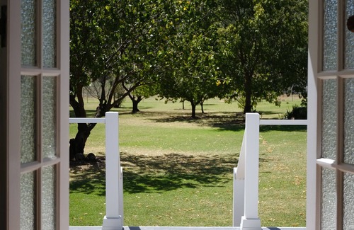 Mullamuddy Cottage | 'Alora' Charming 3-bedroom cottage in a serene setting.