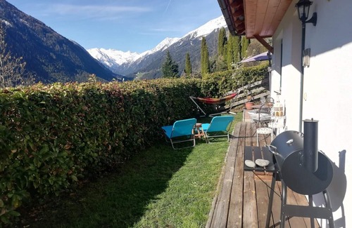 Neustift Im Stubaital Apartment | Alpen Apartment - ideal for 2 - 4 people in a central location in Neustift