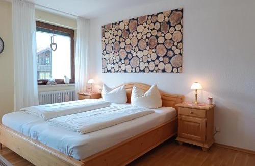 Obermaiselstein Apartment | Alpenglühen - Hallenbad & Sauna