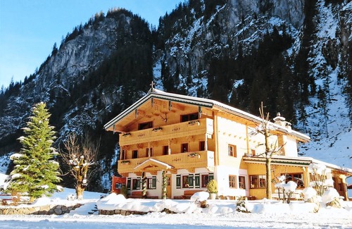 Mayrhofen House | Alpenhaus Lacknerbrunn