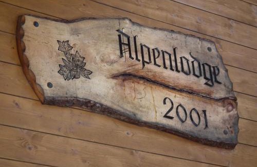Schattenhalb Ski Chalet | Alpenlodge