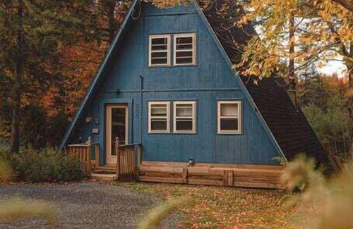 Wilmington Cabin | Alpine A-Frame - midcentury cabin by Lake Raponda