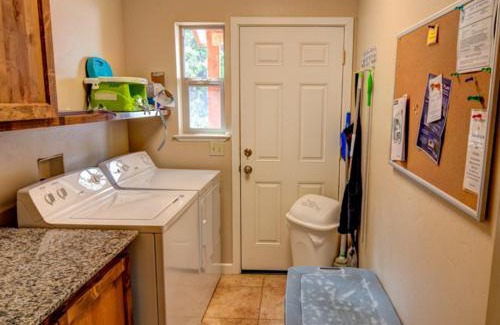 Yosemite West House | Alpine Aerie