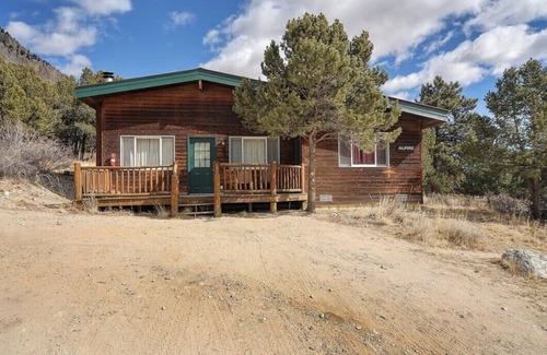 Nathrop Cabin | Alpine Cabin at Deer Valley Ranch. Family friendly w/resort amenities included