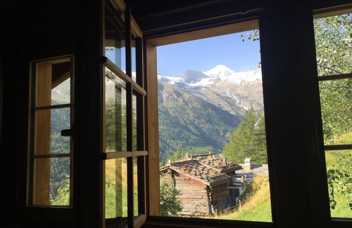 Saas-Fee Ski Chalet | Alpine hideway in the Valais mountains of Saas-Fee