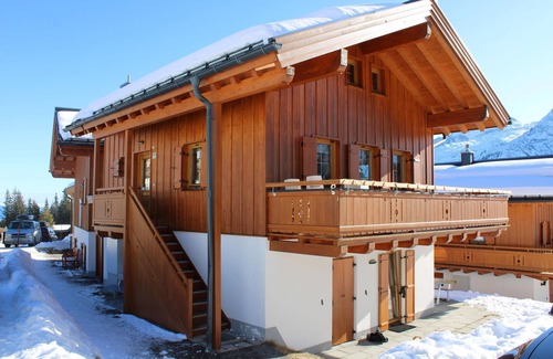 Hochkrimml House | Alpine hut with breathtaking mountain views and close to the slopes