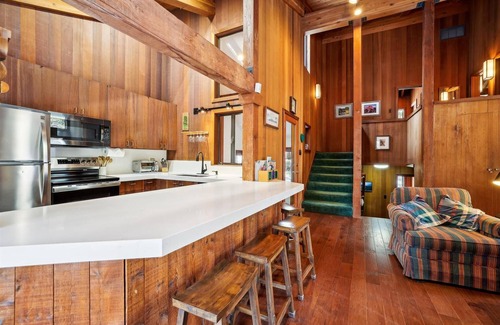 Alpine Meadows House | Alpine Meadows Mineral Springs Getaway