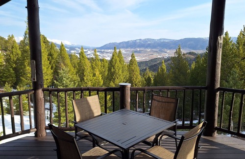 Bozeman Cabin | Alpine Oasis - Cabin in the trees with Bridger Mountain views and a hot tub!