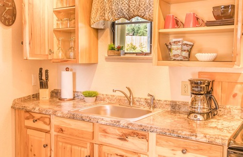 Estes Park Hotel | Alpine Trail Ridge Inn