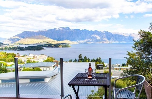 Fernhill House | Alpine Vista - Breath Taking Views of Queenstown