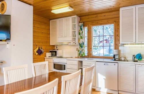 Kehys-Kainuu House | Alppikylä 3a Paritalo by Interhome