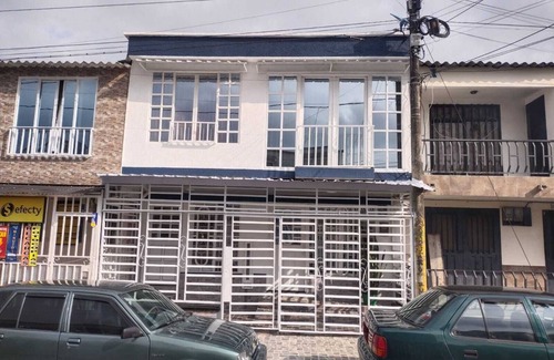 Armenia House | Alquiler por Días en Armenia Quindío, a 5 Minutos Parque del Cafe y Panaca