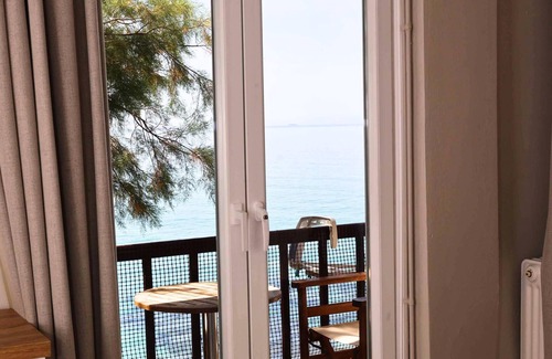 Plomari Apartment | Als Plomari - Sea View Apartment