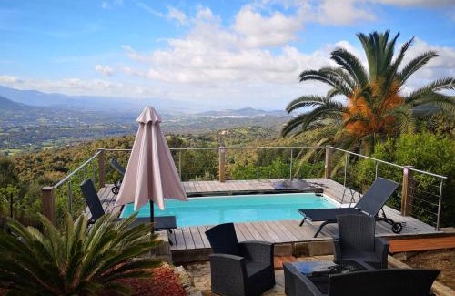 Sarrola-Carcopino Villa | Alta Vista , villa avec piscine privée et vue exceptionnelle près d'Ajaccio