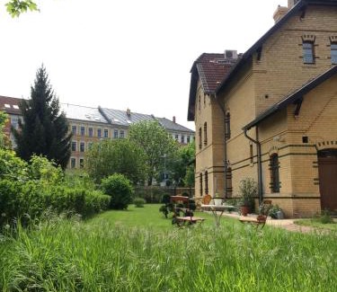 Mockern Apartment | Alte Bahnstation Leipzig (Appartement TWO & ONE)