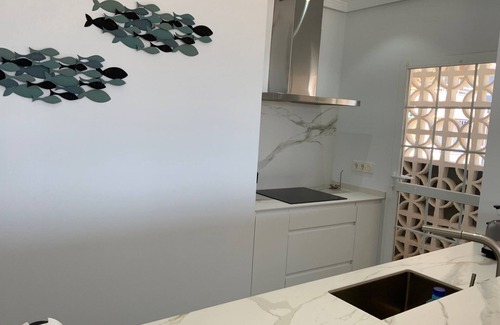 El Albir Apartment | Altea beach front. Big terrace, sea views, WIFI and free parking.
