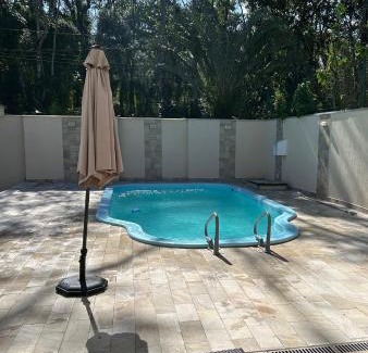 Mococa House | Alto padrão piscina Praia Mococa