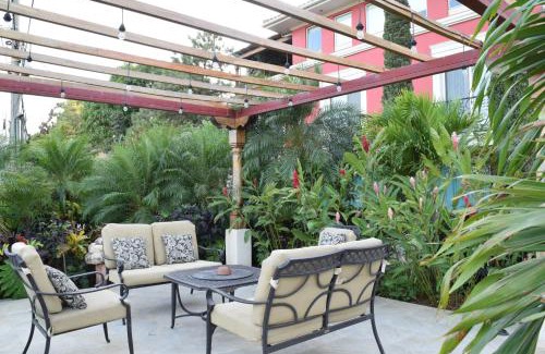 Managua Hotel | Altos de Fontana by Macondo Collection