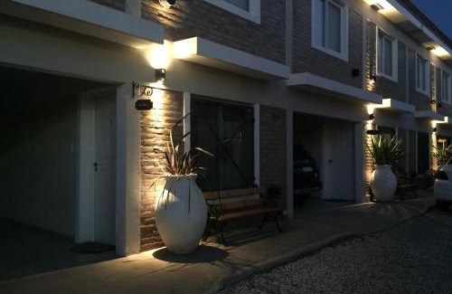 Embalse Apartment | Altos del Tala Deptos - Cabañas