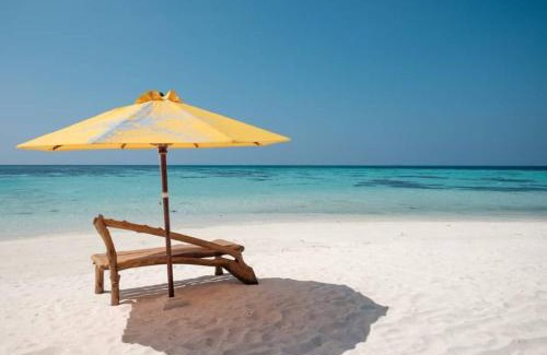 Dhidhoofinolhu Island Resort | Aluoly 23 Private Resort