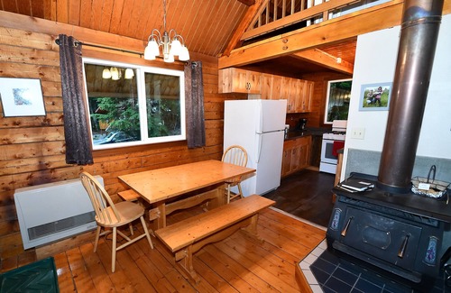 Girdwood Cabin | Alyeska Hideaway log cabins - Alyeska cabin
