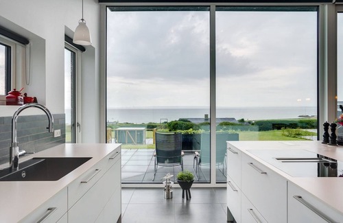 Skødshoved Strand House | "Alyna" - 200m from the sea by Interhome