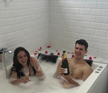 Alzira Apartment | ALZIRA BONiTA SUITE ViP jacuzzi