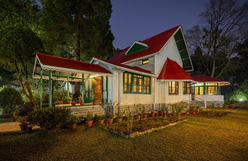 Kurseong Villa | Amã Stays & Trails Wayside, Kurseong