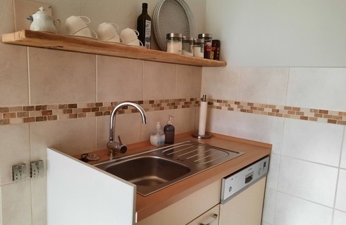 Muden Apartment | "Am Apfelbaum" vacation apartment. An oasis of peace surrounded by a garden paradise.