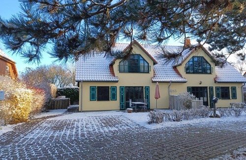 Ostseebad Wustrow Apartment | Am Deich Strandhaus OG
