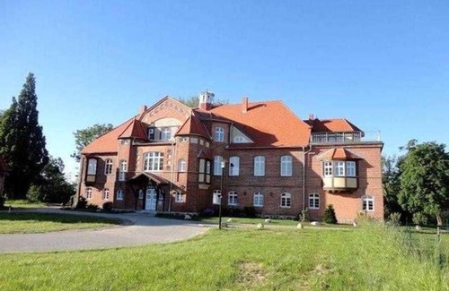 Putnitz Apartment | Am Türmchen - Pütnitz Castle - Canoe special from 4 nights (Jan 06 to April 29)