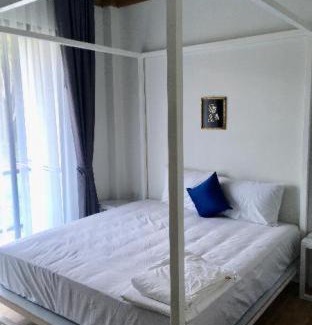 Krabi Villa | Amadha Villas Retreat - Free Tuk-Tuk Service To the Beach