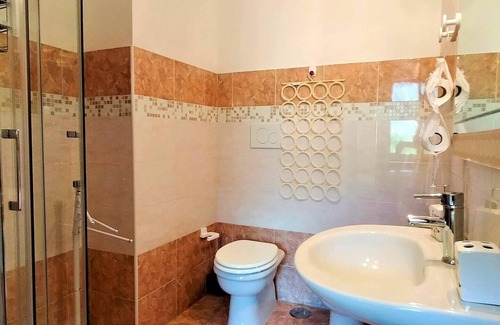 Tramonti Villa | Amalfi Coast Countryside with Jacuzzi and Garden