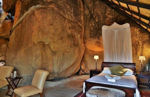 Matopos Cabin | Amalinda Lodge