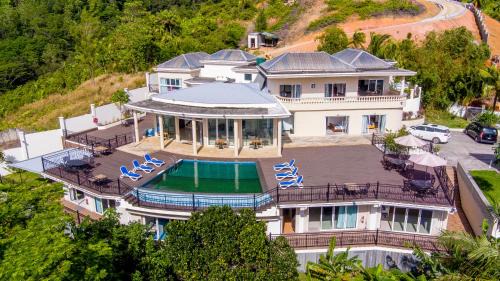 Mahe Island Hotel | Amanda Villa - Best Value Mountain top Inn
