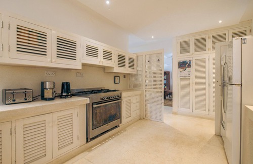 Watamu Villa | Amani Beachfront Villa by YourHost Watamu