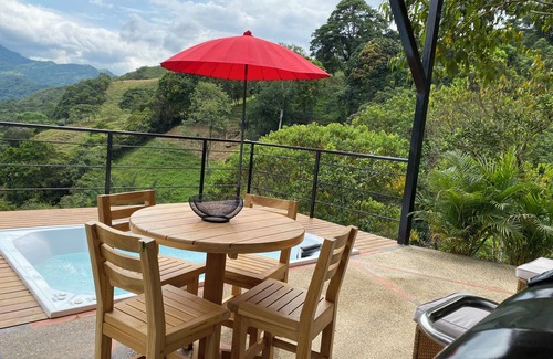 La Vega Cabin | Amari:cabaña Garzas, di Vega Cundinamarca. Balcón,terraza,jacuzzi
