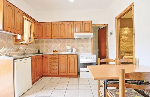 Almiros Beach Apartment | Amarylis Apartment in Corfu