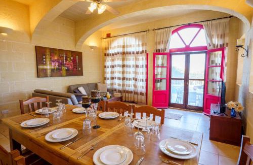 Qala House | Amaryllis Holiday Home