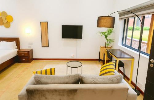 Central Region Apartment | Amaryllis Residences Mount Pleasant