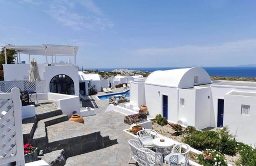 Finikia Apartment | Amazing 1BR Suite Perfect Sea View in Santorini