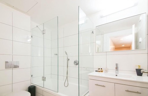 Jerusalem City Centre Apartment | Amazing 2 bdm apt, Haneviim Gorgeous view of Har Habayit