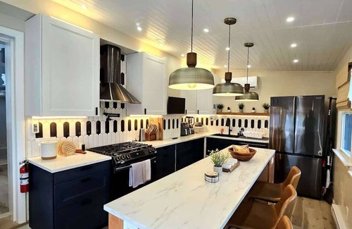 Wilmington Apartment | Amazing 2BD apt w 2 master baths!