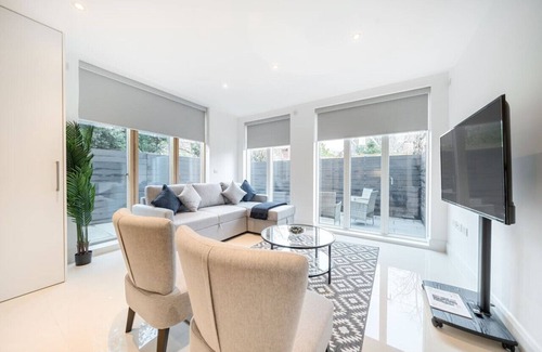 Wimbledon Apartment | Amazing 3 Bed Wimbledon Flat