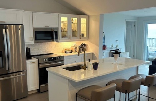 Belle River House | Amazing 3 bedroom on Lake St.Clair all amenities Lakeview Dr. Belle River