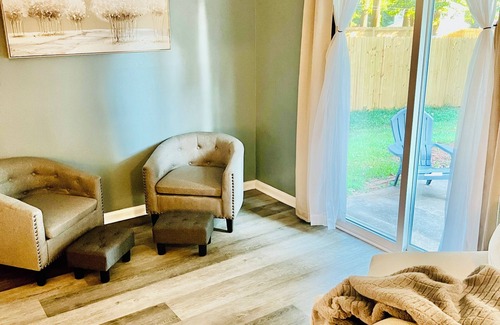 Toddville Road House | Amazing 4-bedroom house, 5-mins from CLT airport 9-mins from Uptown Charlotte